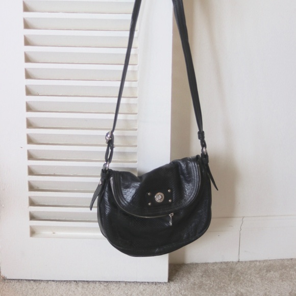 Marc Jacobs Handbags - Black Marc Jacobs Crossbody Handbag